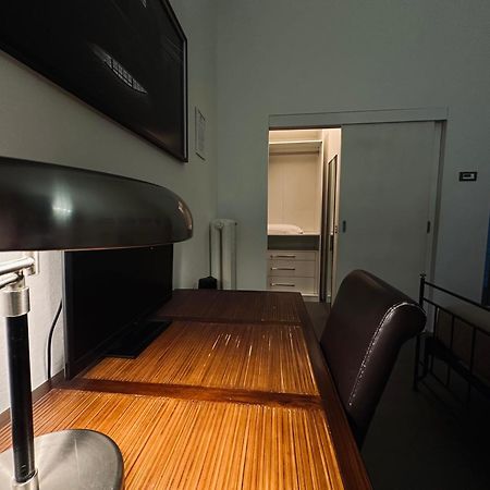Indipendenza 24 Bed & Breakfast Bologna Exterior photo