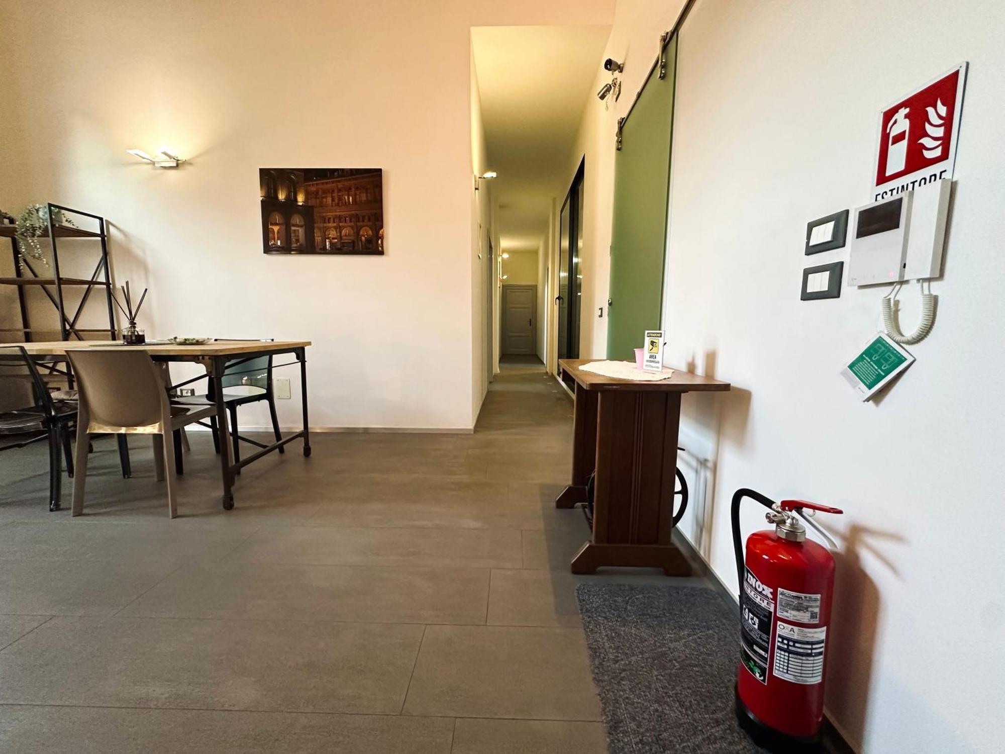 Indipendenza 24 Bed & Breakfast Bologna Exterior photo